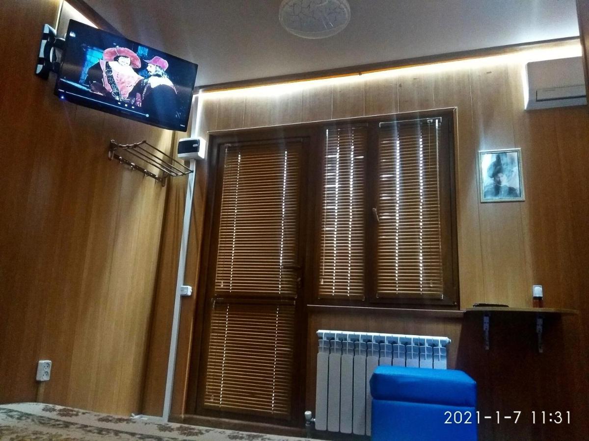 Квартира- студия в гостевом доме Алматы Экстерьер фото